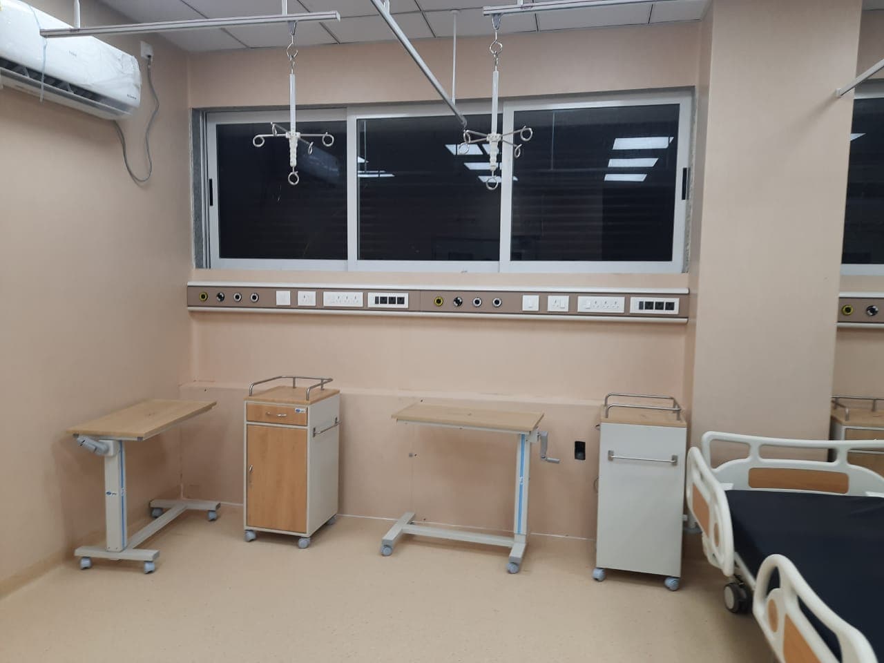 Gujarat Hospital view 6
