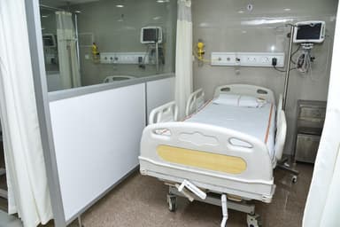 Yashoda Hospital thumbnail 1